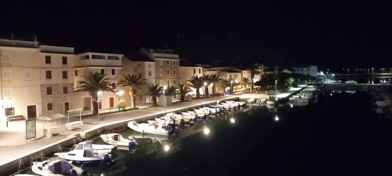 4Rest Vila Pag Town Exteriör bild